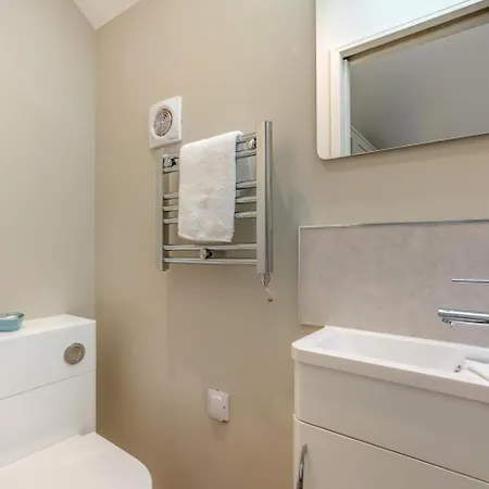 1 Bed In Oc-s37204 桑森德